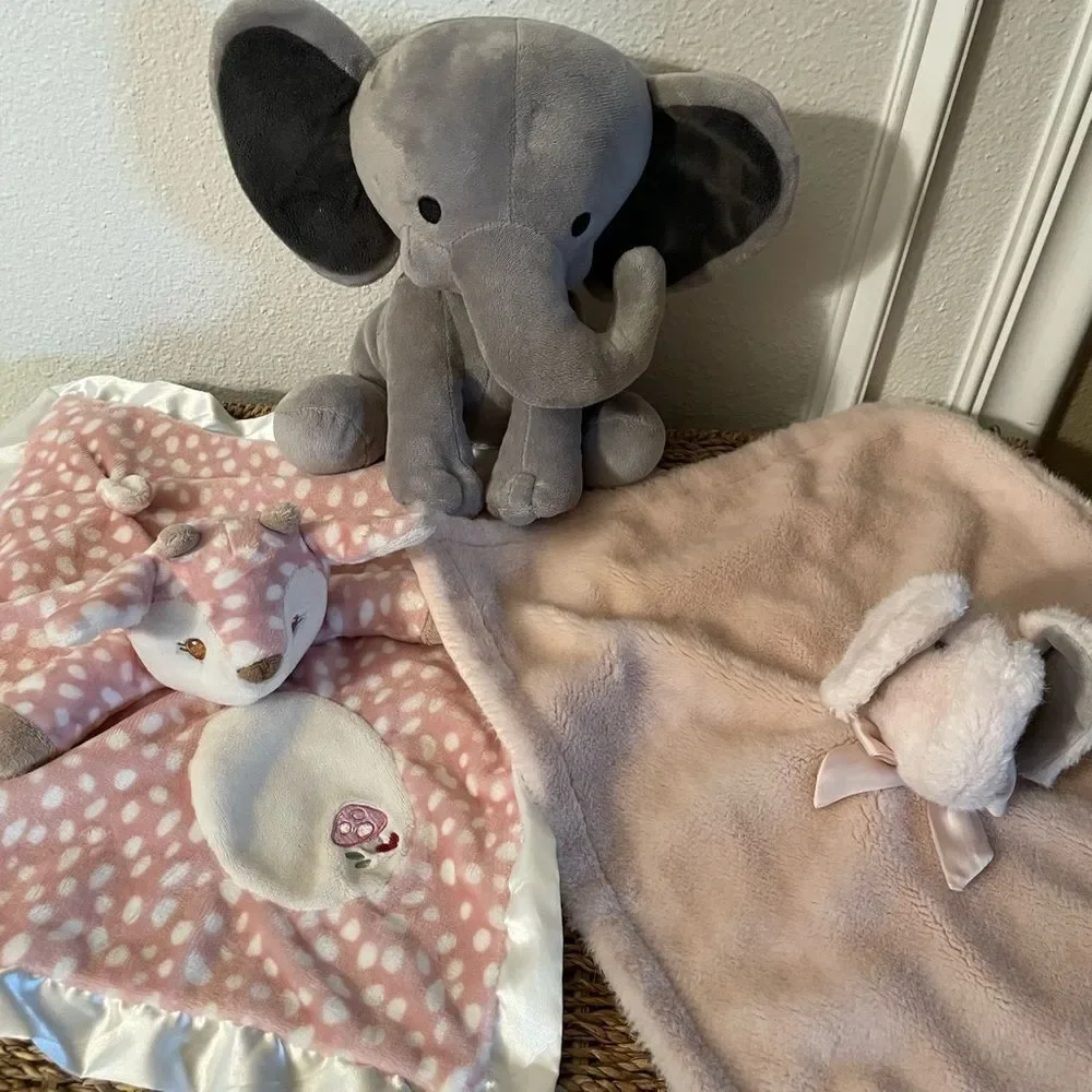 Douglas Baby Farrah Fawn Lovey Pottery Barn Kids Elephant Lovey Blush Pink Lot